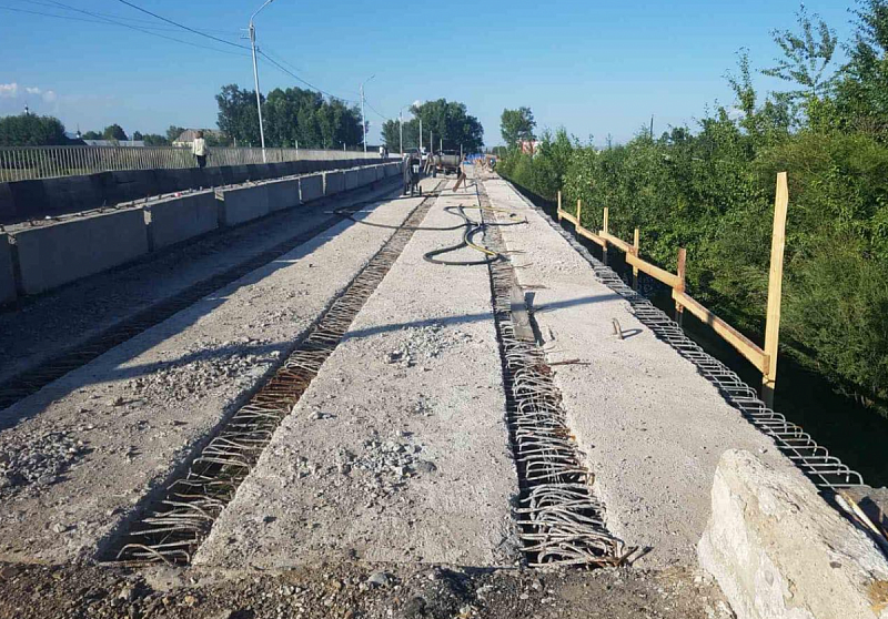 В селе Бичура будет расторгнут контракт на ремонт моста