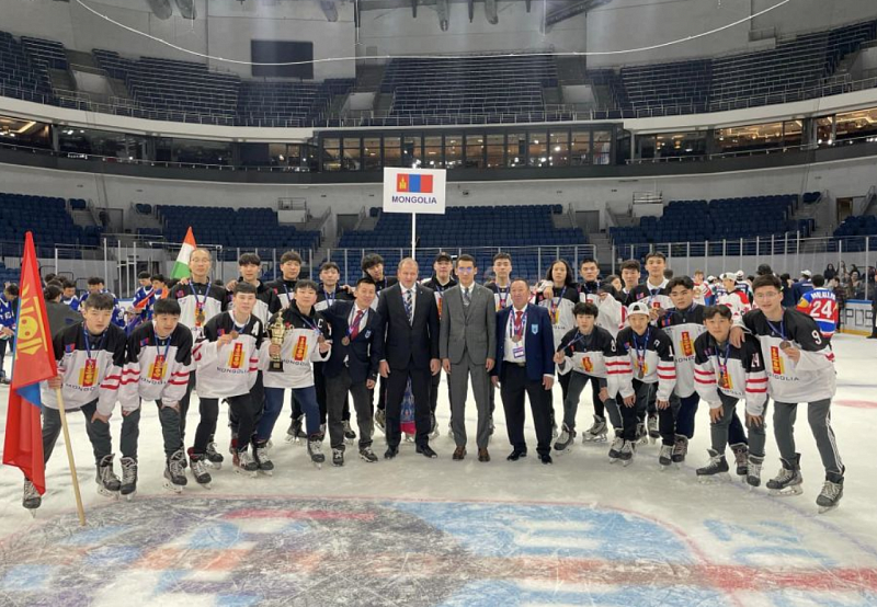 Сборная Монголии завоевала бронзовую медаль на чемпионате Азии по хоккею