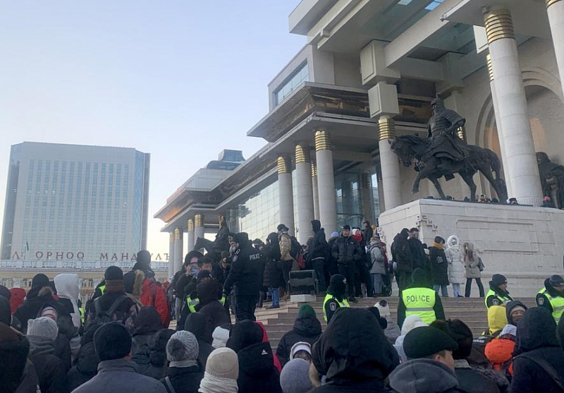 Эксперт допустил, что протесты в Монголии вызваны недовольством населения коррупцией